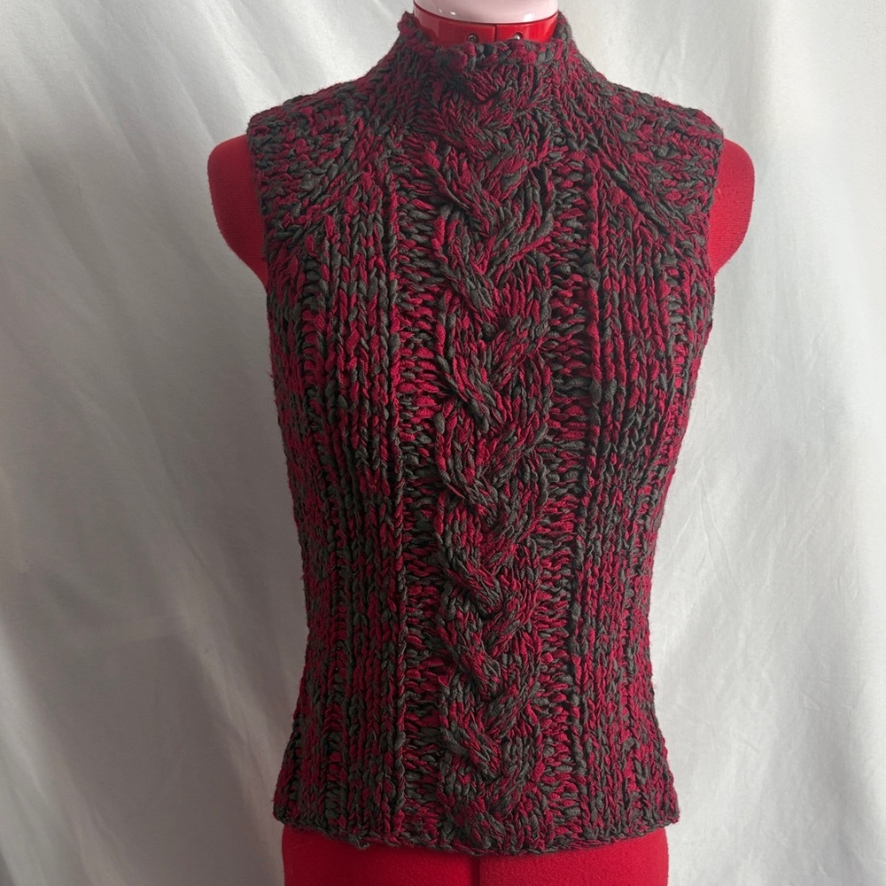 Silver Jeans Red & Charcoal Sleeveless Cable Turtleneck Sweater SM299
